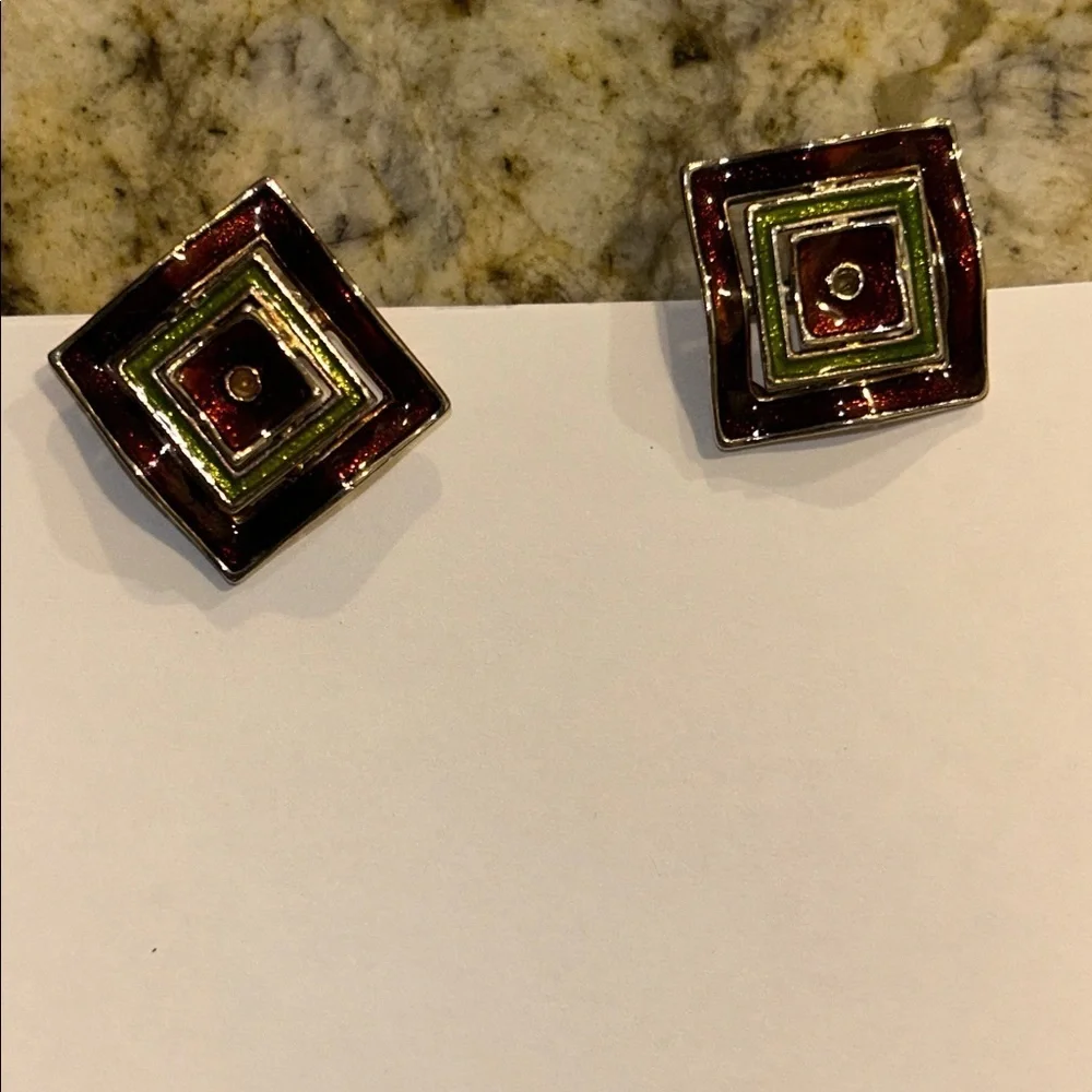 Vintage Clip On Earrings